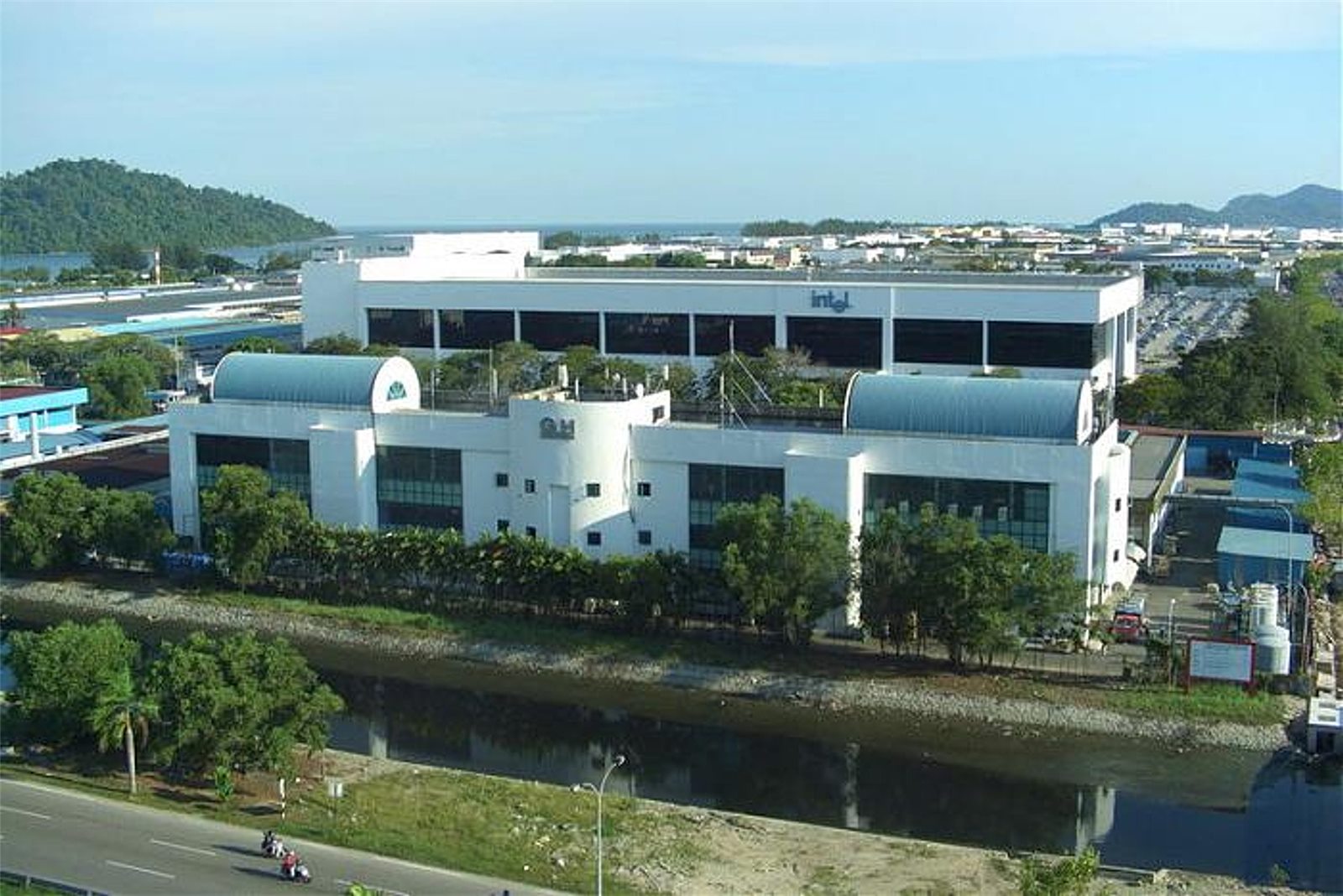 Intel PG8 Factory, Singapore